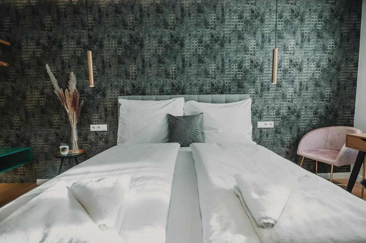 Zeus Design Apartments Prater Vienna 0*,  Austria