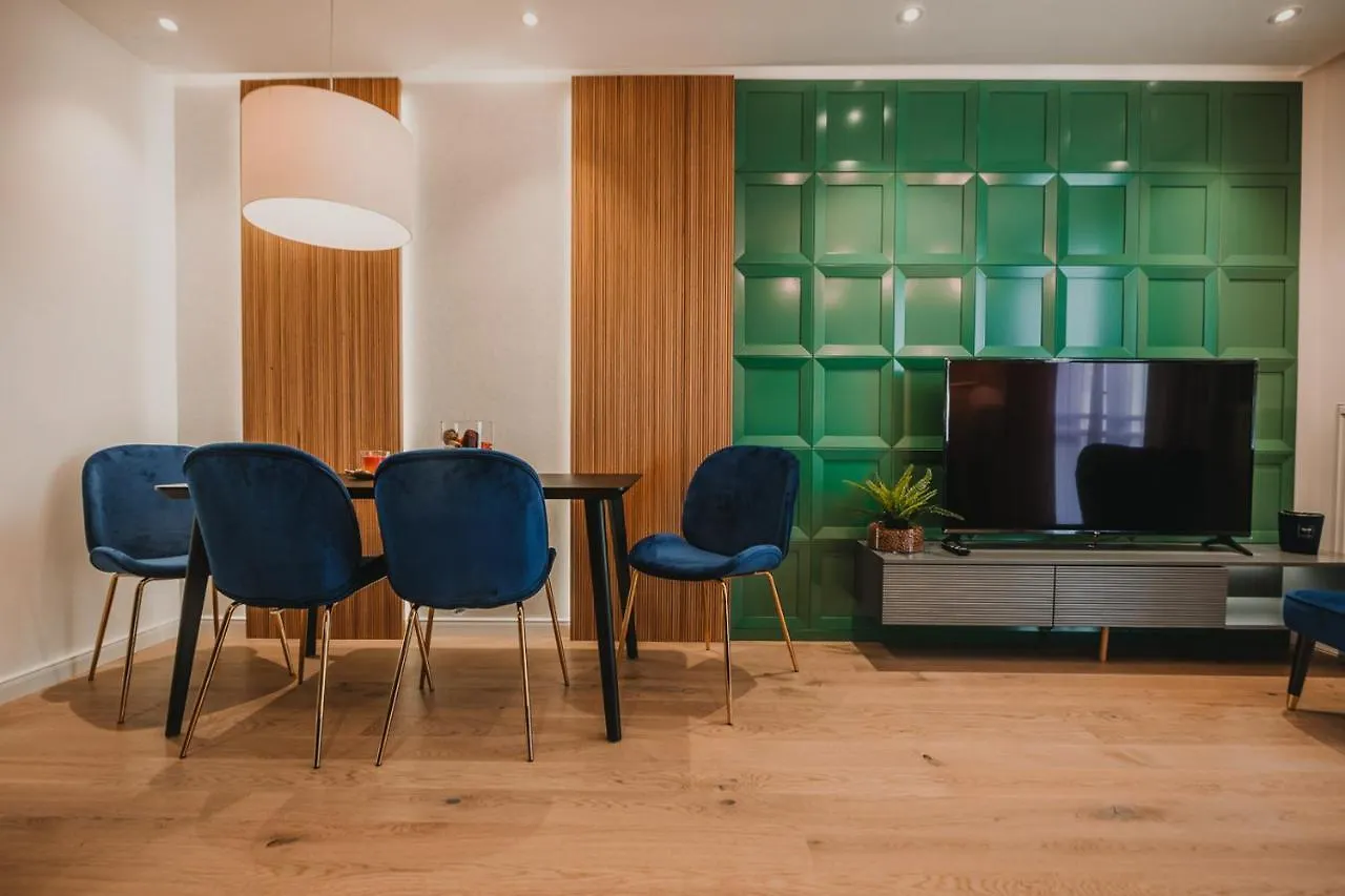 Zeus Design Apartments Prater contacts