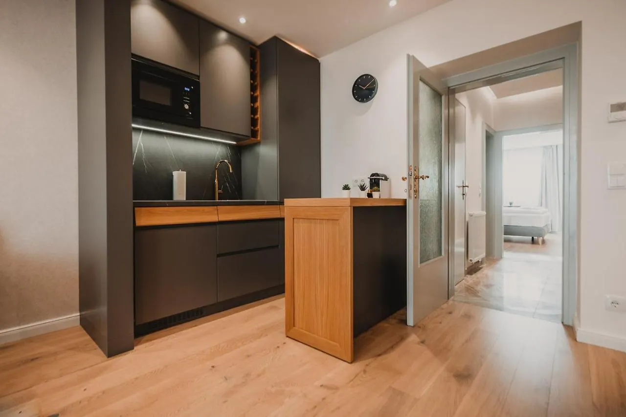 Zeus Design Apartments Prater Vienna 0*,  Austria