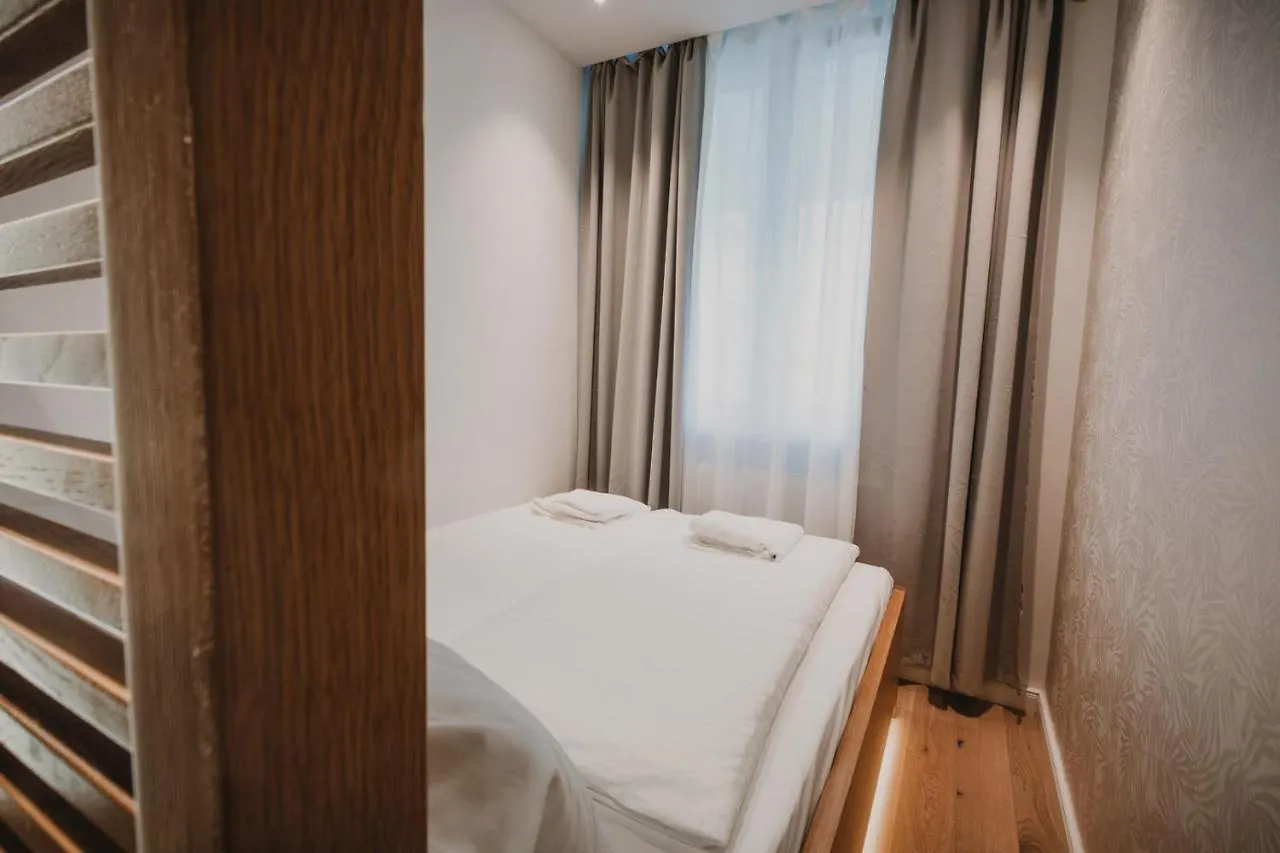 Zeus Design Apartments Prater Vienna